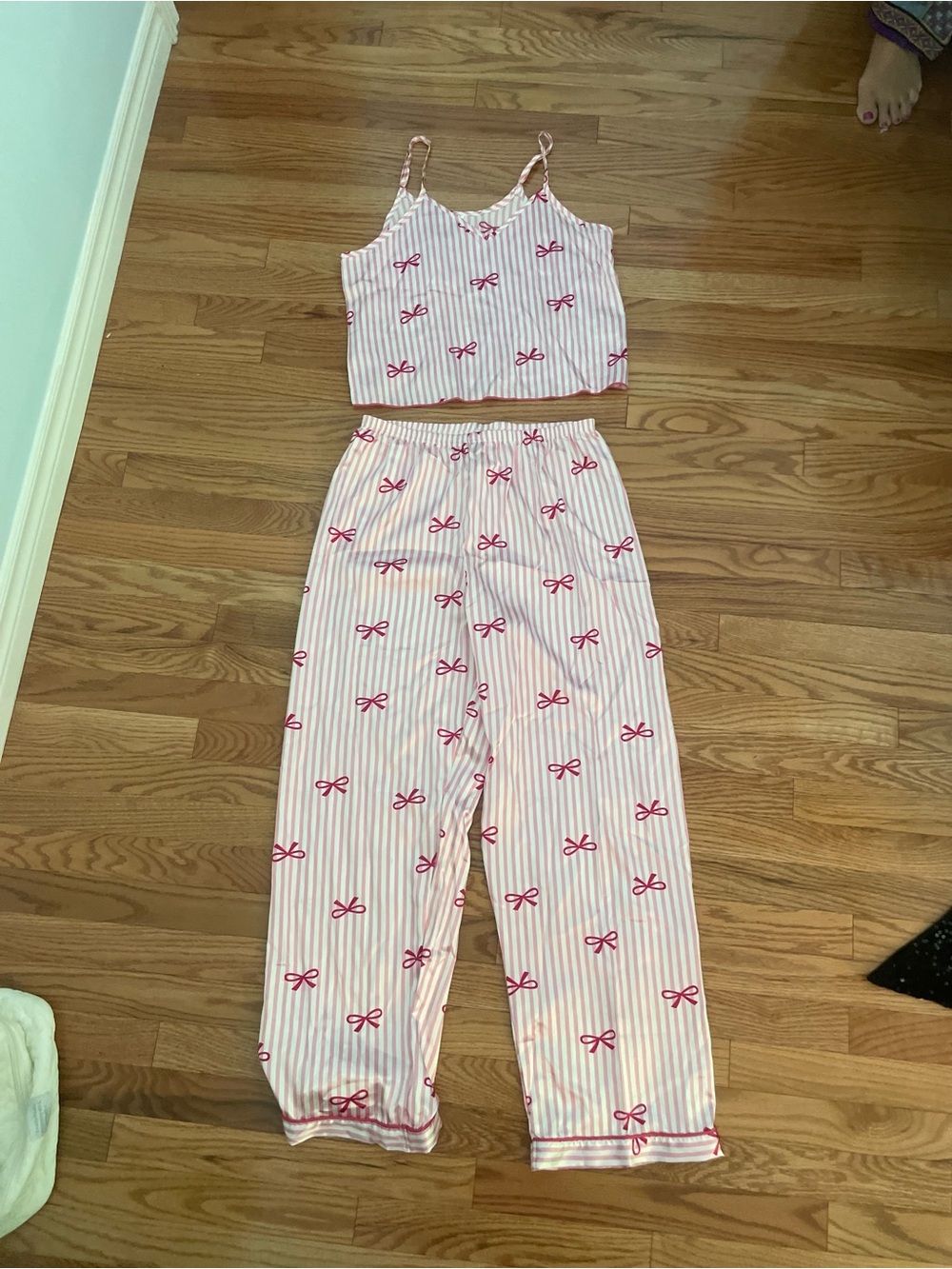 SHEIN Pink Striped Bow Two-Piece Pajama Set